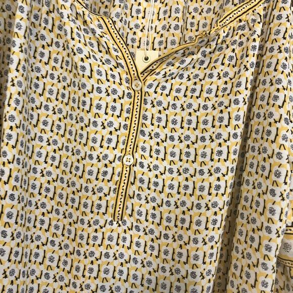 Max Studio Yellow And White Floral Blouse Size Large - Picture 3 of 7
